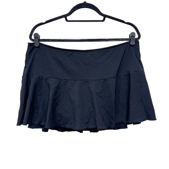 Land’s End Swim Skort - Picture 1 of 10